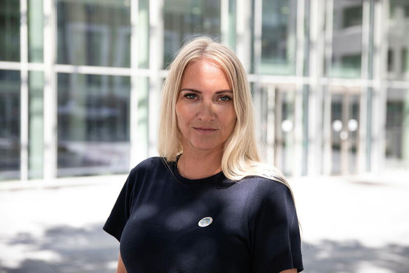 NSF møter Korona-kommisjonen utenfor Helse- og omsorgsdepartementet NSF møter Korona-kommisjonen utenfor Helse- og omsorgsdepartementet