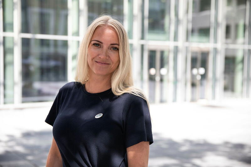 NSF møter Korona-kommisjonen utenfor Helse- og omsorgsdepartementet NSF møter Korona-kommisjonen utenfor Helse- og omsorgsdepartementet